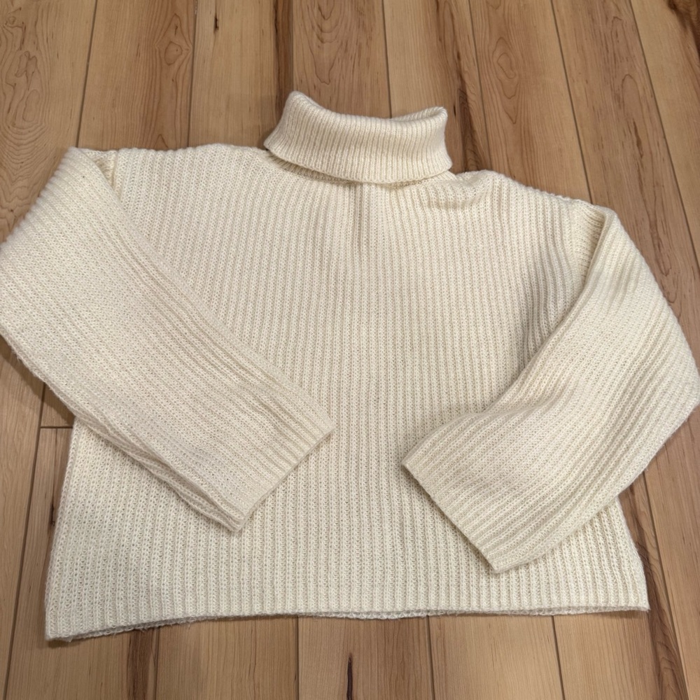 Double Zero Women's Turtleneck Cream Sweater - Picture 3 of 5